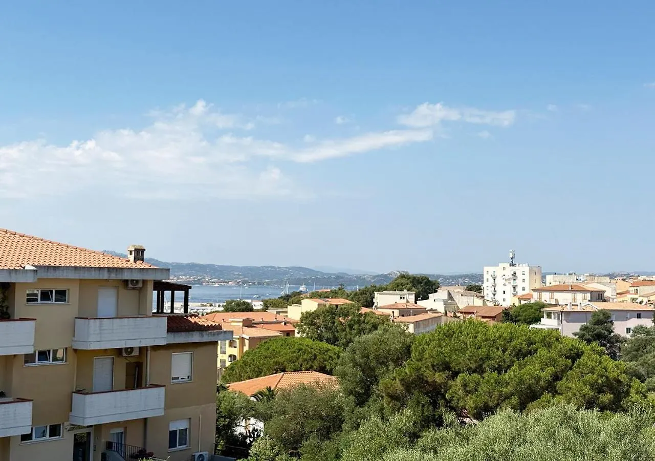 Apartment Pgs Immobiliare Srls Gallura Blu Moderno Trilocale Con Parcheggio Privato La Maddalena Italy
